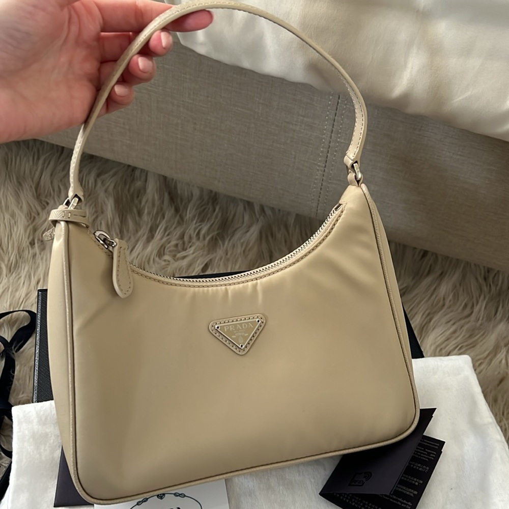 Brand New Prada Re-Edition 2005 mini bag in desert beige